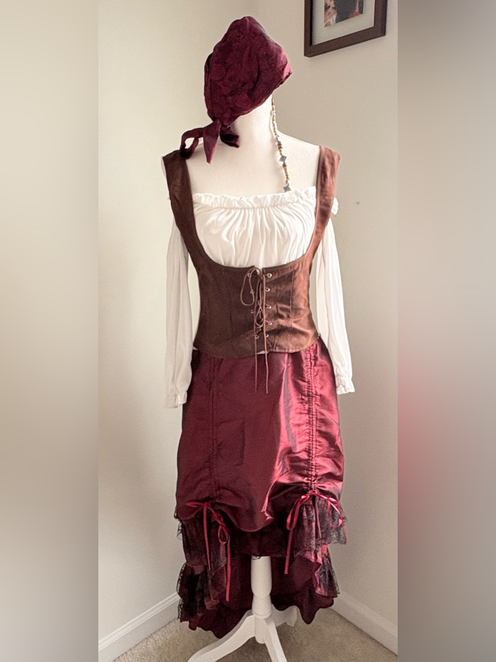 Womens Renaissance Pirate Costume
